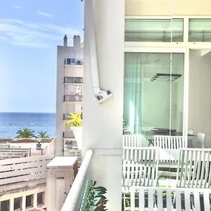 Luxurious 2 Bedrooms Apartment, 30 Meter From Appartement