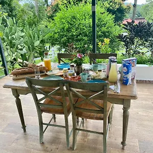 https://gastezimmer-in-der-villa-zimmer.comcaribbean.com